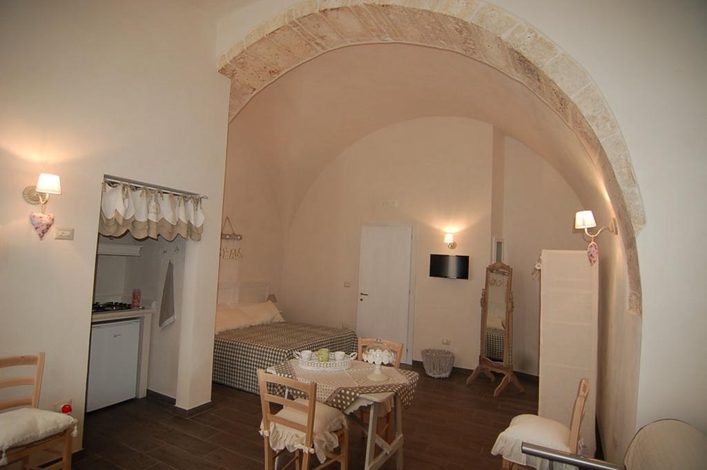 Domus Alba Villa Martina Franca Rum bild